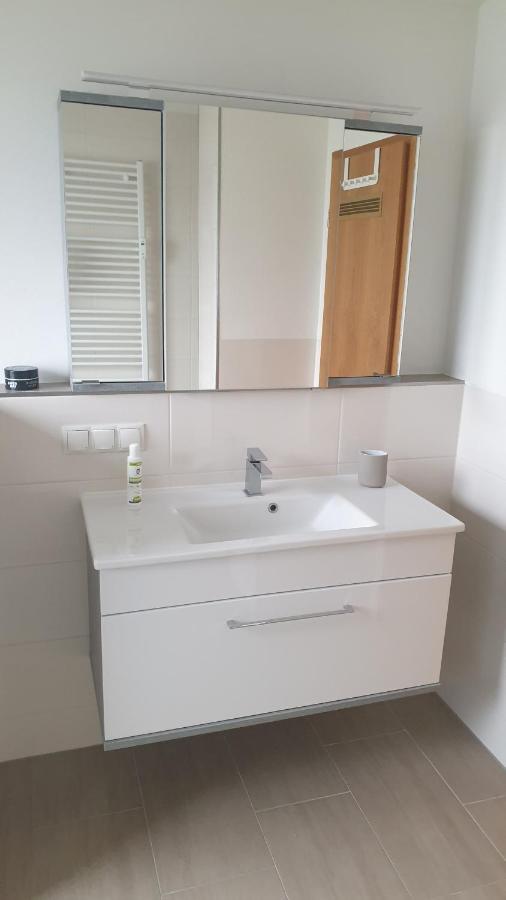 Boardingappartement Windeckblick, Ruhige, Zentrale Lage Mit Grossem Suedbalkon Bühl Exterior foto